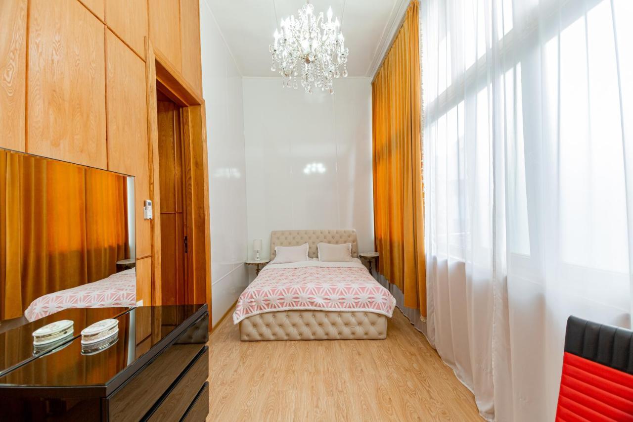 Town Center Rustaveli Aparthotel 트빌리시 외부 사진